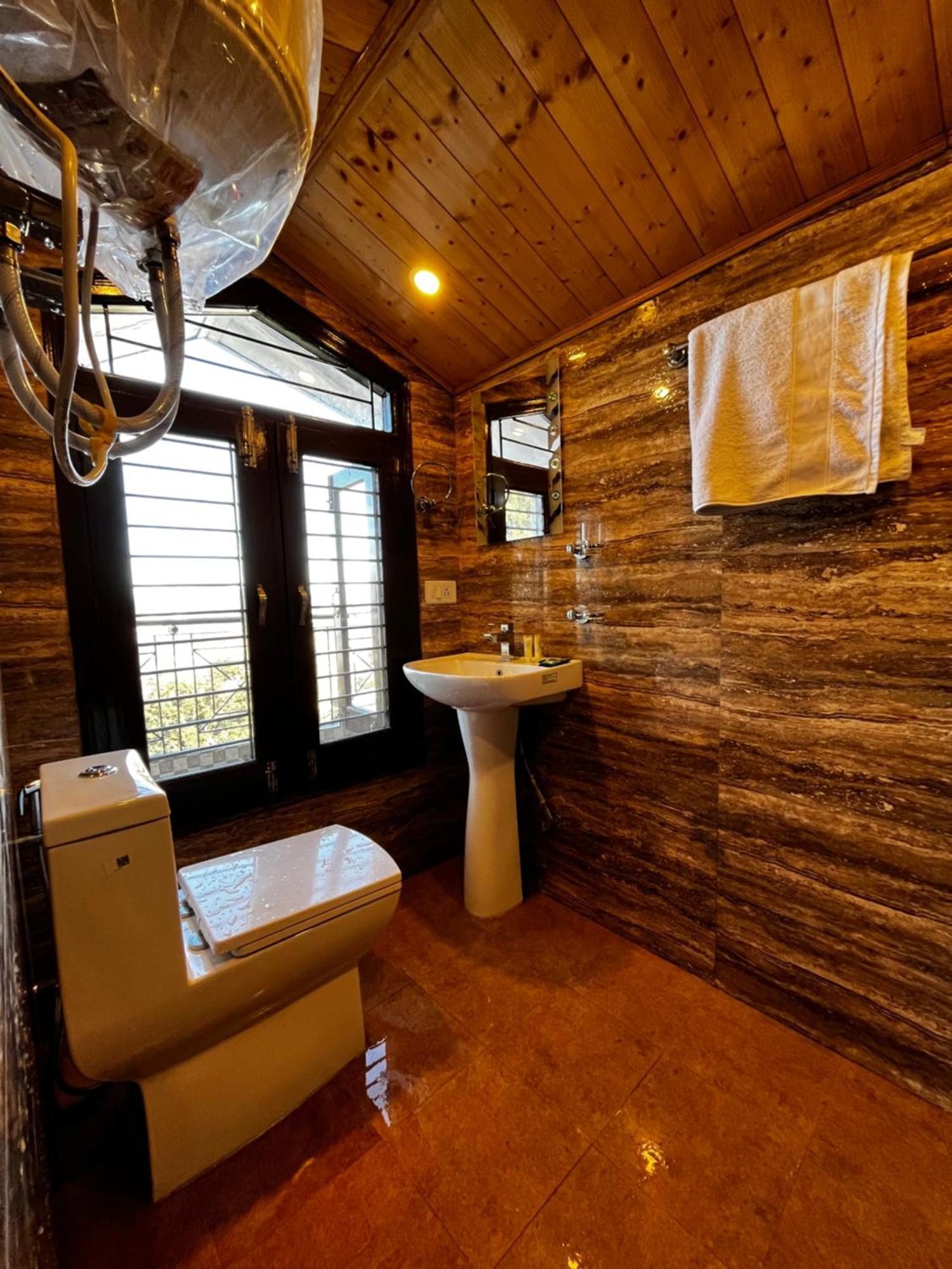Puri'S Bnb Shimla Exterior foto